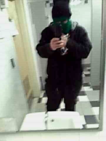 Nate Guns mirror still